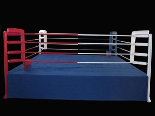 BOXING RING