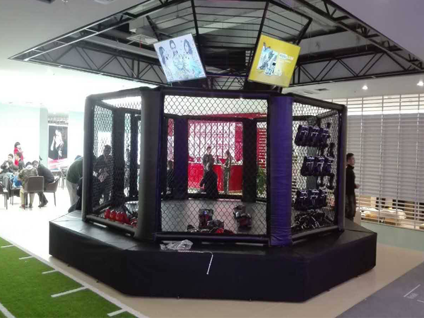 COMPETITION MMA CAGE